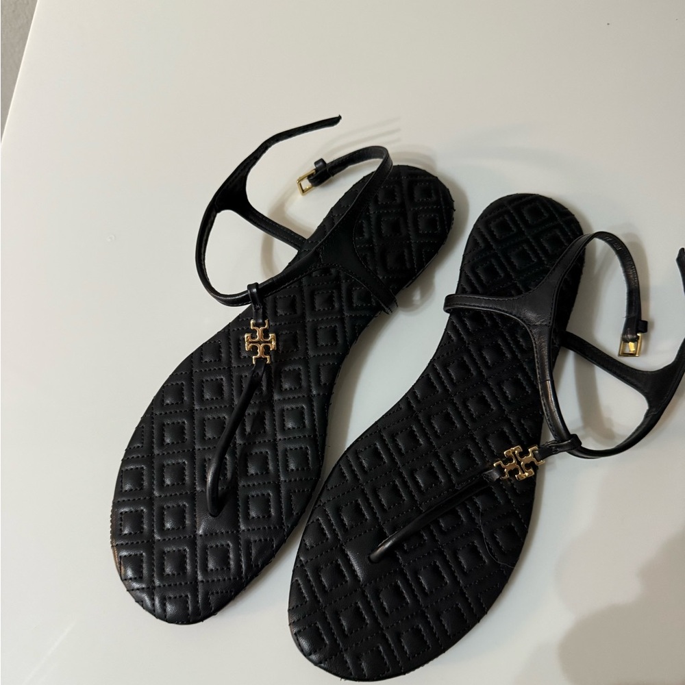 Tory Burch Marion new without box